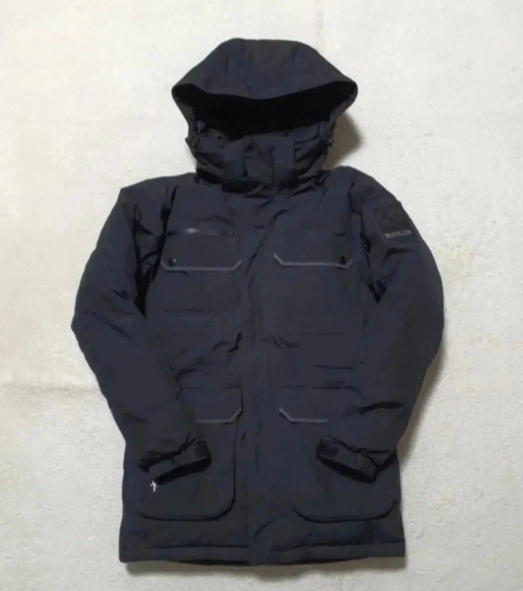 骨折なし 2024 JNEC 認定モデルハンド キューティクルシール付き