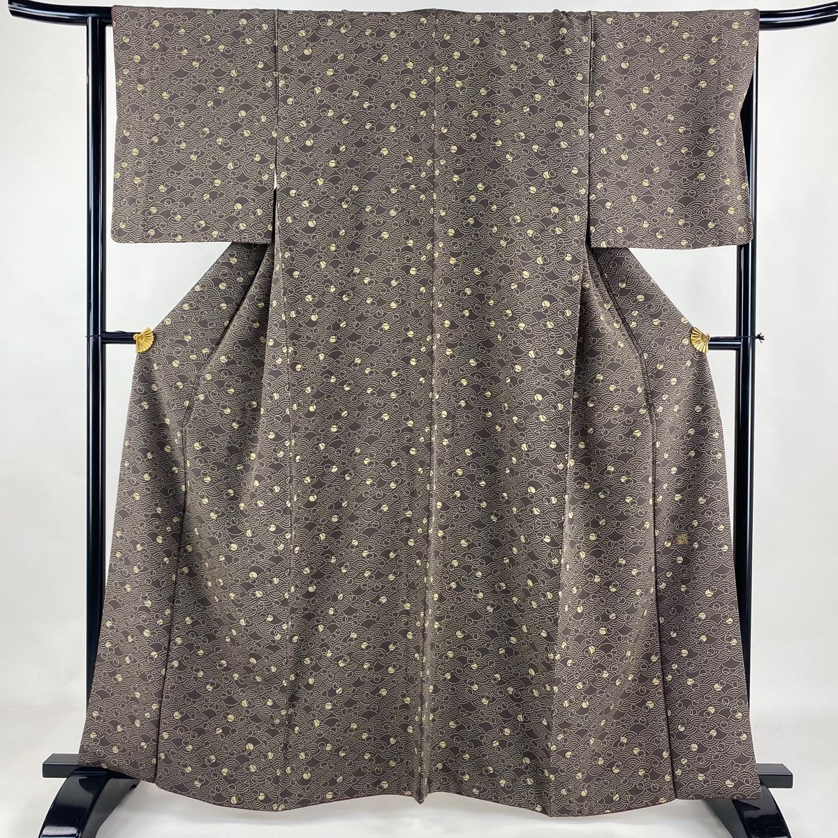 小紋 身丈160.5cm 裄丈65.5cm M 袷 落款 波 幾何学 茶紫 正絹 名品