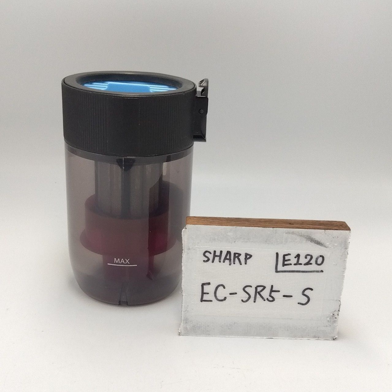 簡易清掃済】SHARP （型番：EC-SR5-S） 掃除機 スティック