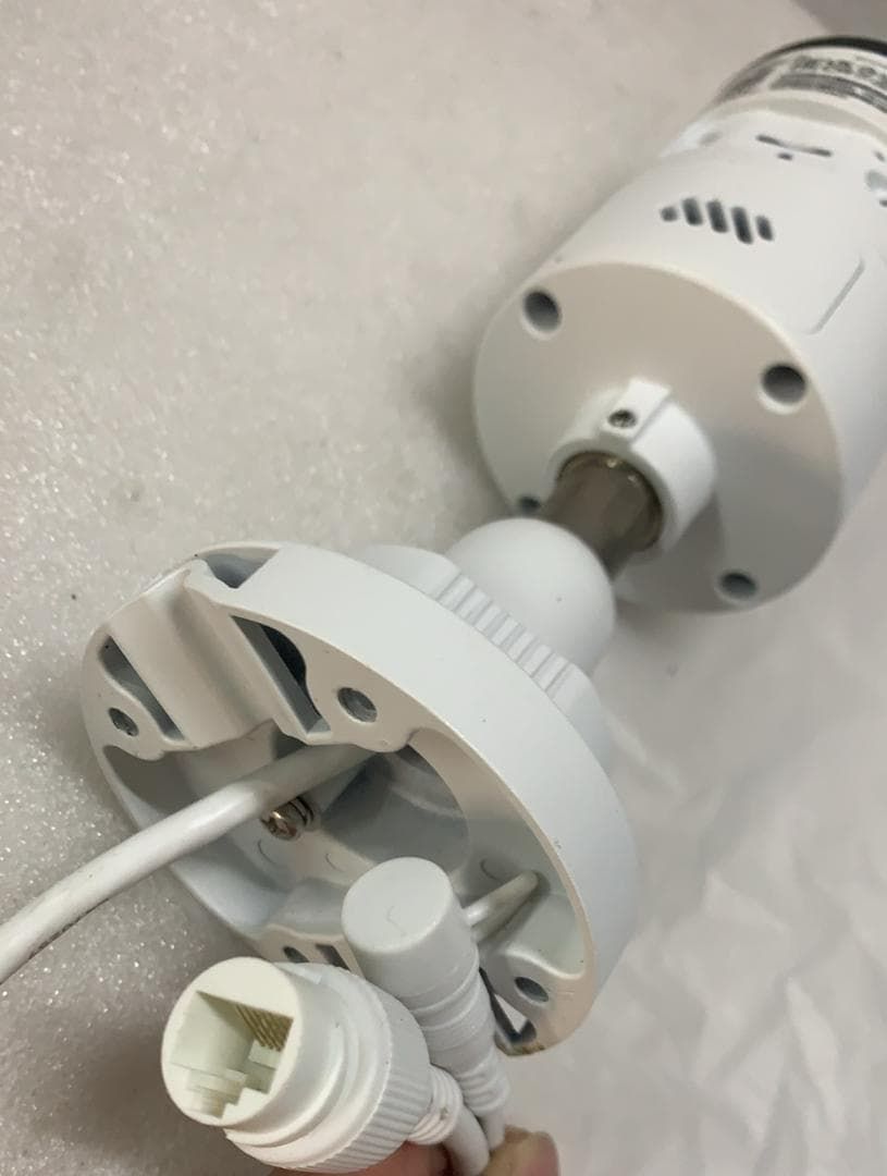 VIGI C385 4mm 8MP屋外用フル カメラ 522427 SKLAD-KIRPICHA_RU