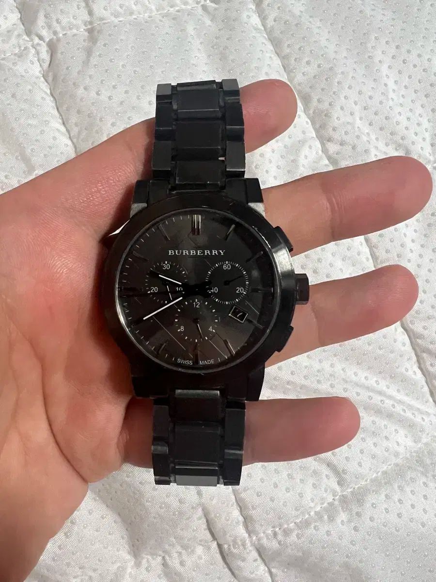 BURBERRY バーバリー 闇 グレー クロノ 時計