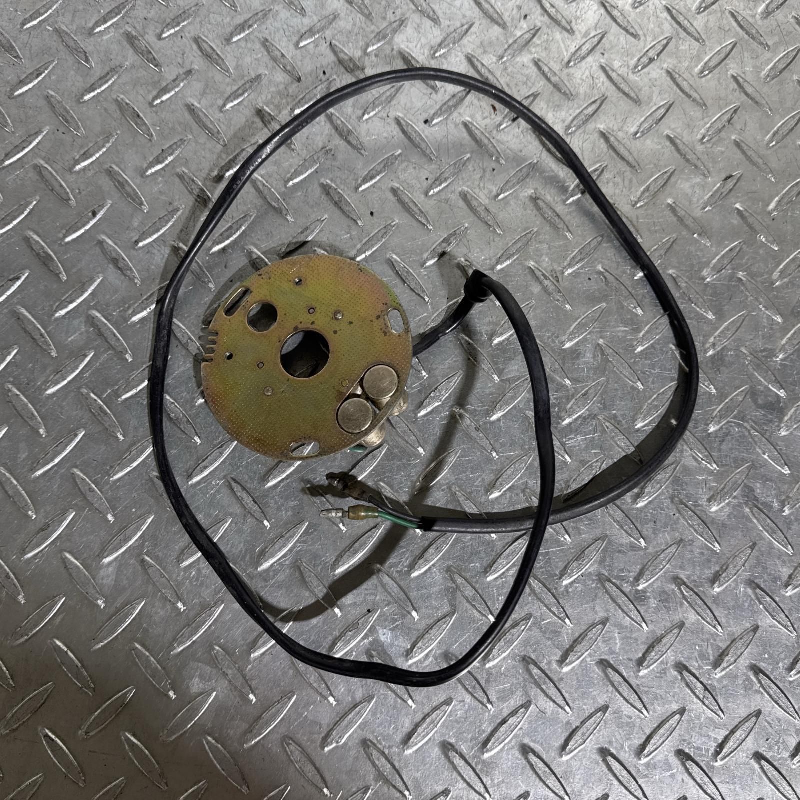 KAWASAKI Z400FX/Z400J/Z550FX ポイント ASSY カワサキ - メルカリ KAWASAKI Z400FX/Z400J/Z550FX ポイント ASSY カワサキ - メルカリ