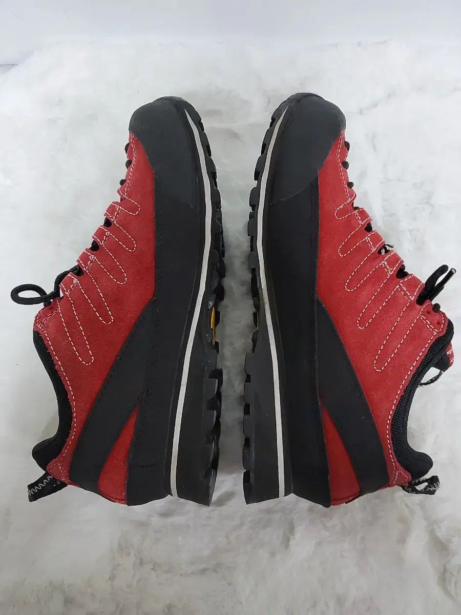 阿久 軽量登山靴