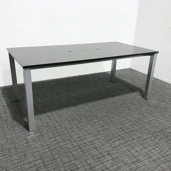 ミーティングテーブル 完成品 オカムラ ブラウン