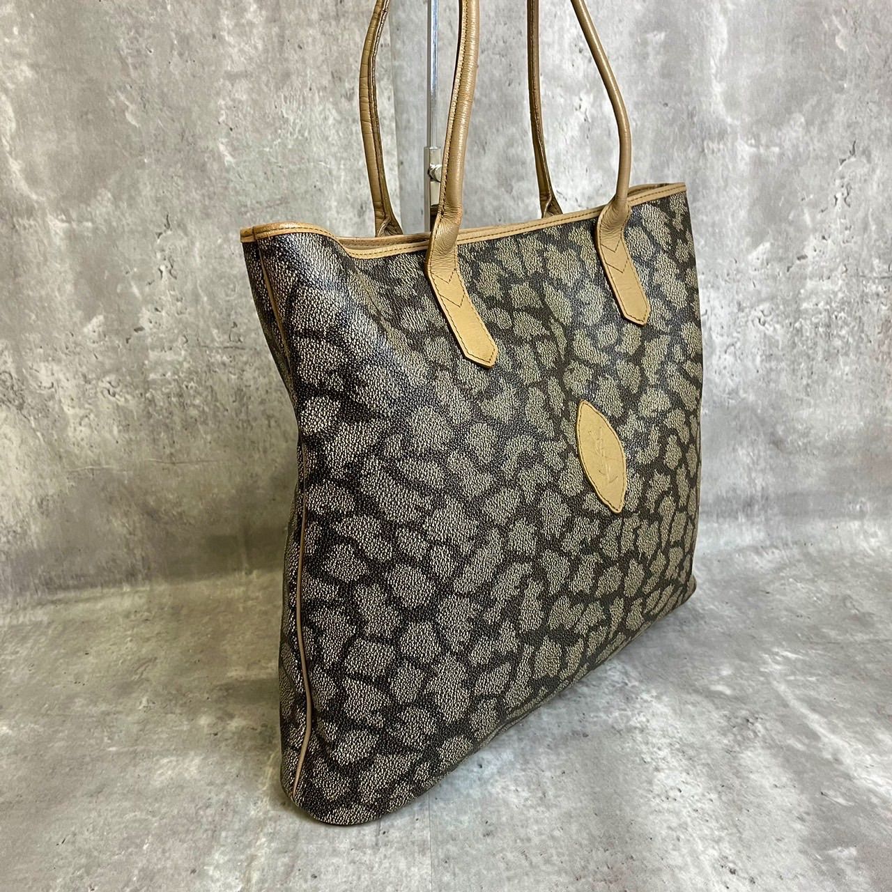 ✨良品✨ YVES SAINT LAURENT イブサンローラン トートバッグ 