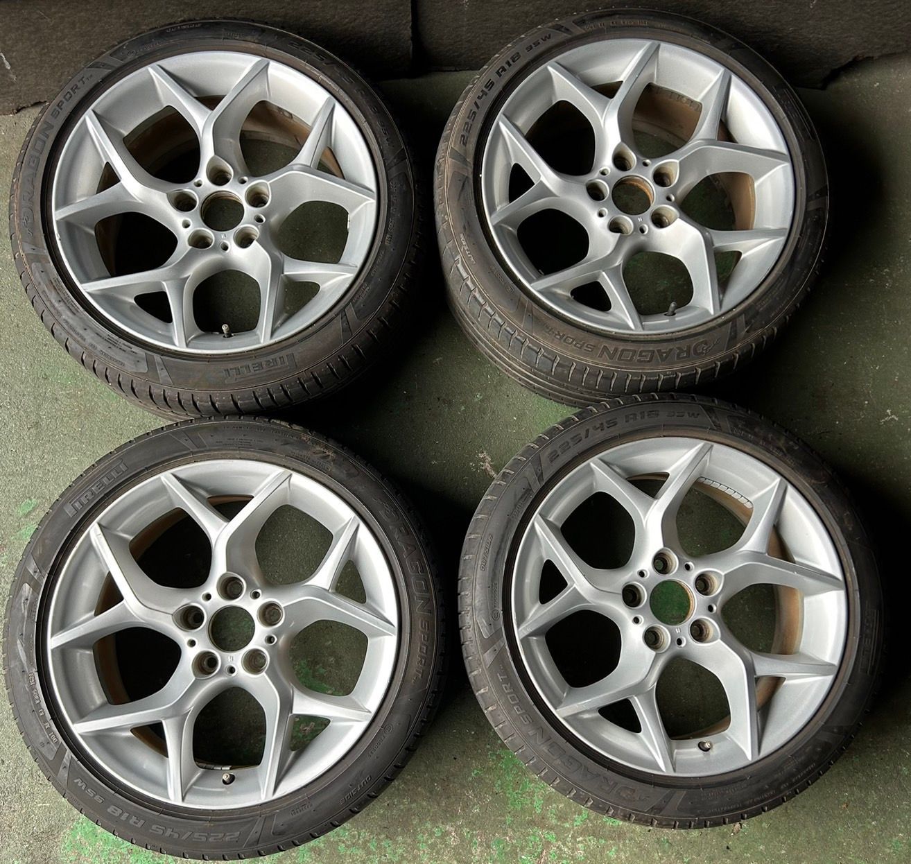 BMW X1 E84 純正 18インチ ホイール4本 8J 30 PCD120 ハブ径約72.6 PIRELLI 225|45R18 2021年 No.650