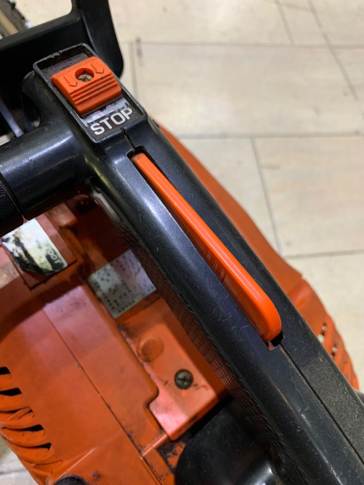 エンジンチェンソー