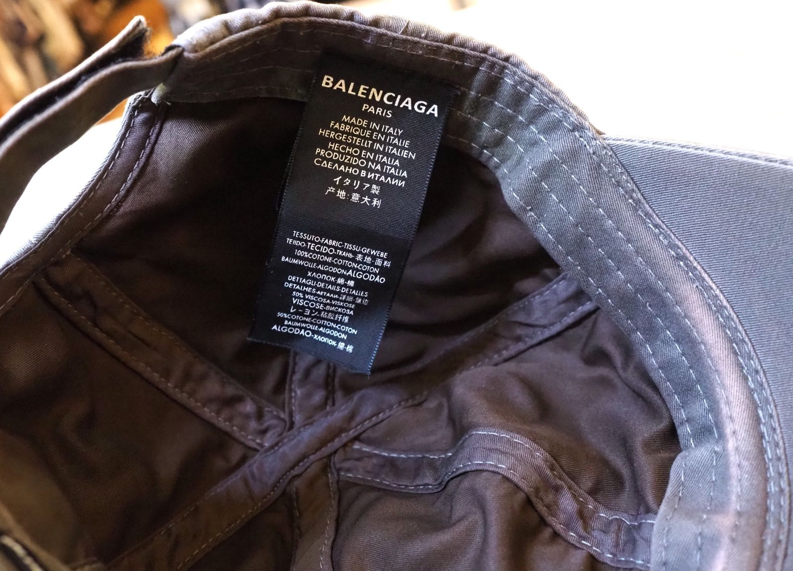 ✨美品✨BALENCIAGA キャップ L59 浅め ロゴ マジックテープ 黒