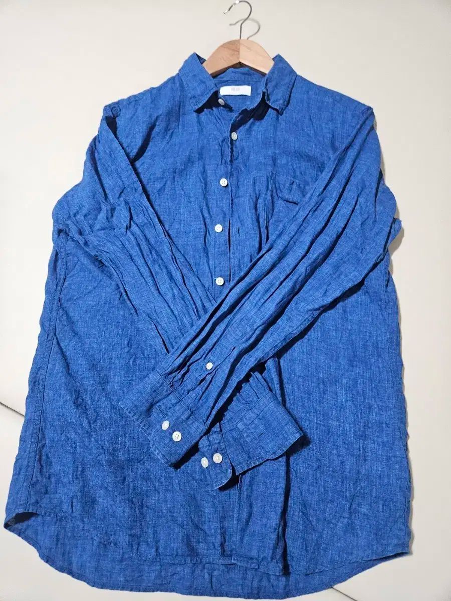 ユニクロ リネンシャツ ブルー L