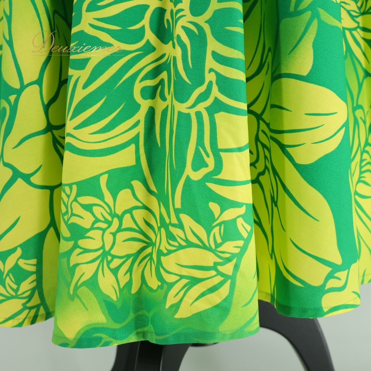 ハワイ製 フラダンス衣装】グリーン系 u'ino! ワンピース ドレス 緑 黄