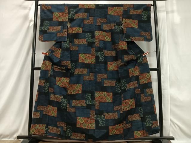 ベストストア日本一受賞店！■平和屋着物■本場大島紬　泥染め　9マルキ　霞吉祥風景花文　逸品　未使用　e1149 ベストストア日本一受賞店！□平和屋着物□本場大島紬 地空き 泥