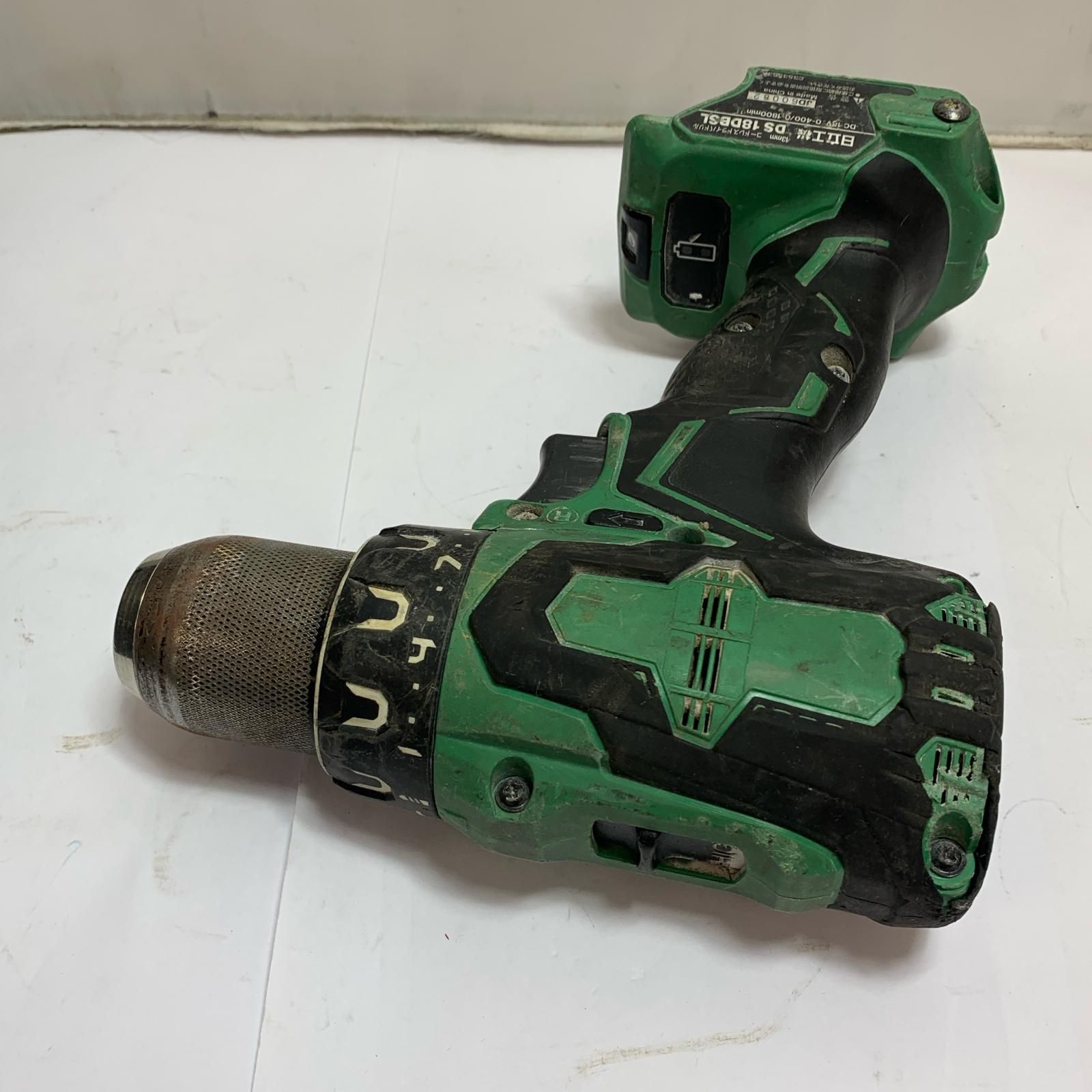 ♭♭HITACHI 日立 13 mm コードレスドライバドリル 本体のみ