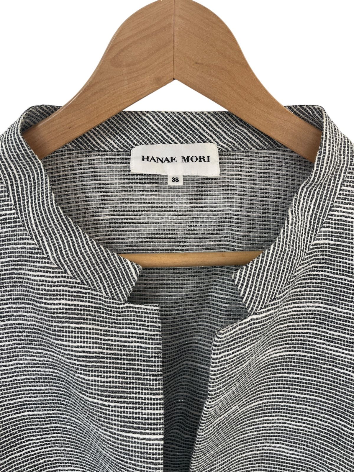 Z1429【美品】HANAE MORI ハナエモリ ノーカラージャケット リネン