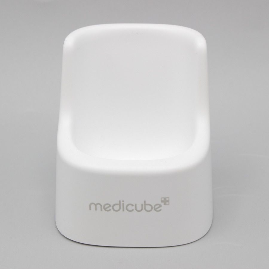 【美品】MEDICUBE AGE-R ユーセラディープショット 美顔器 メディキューブ 本体