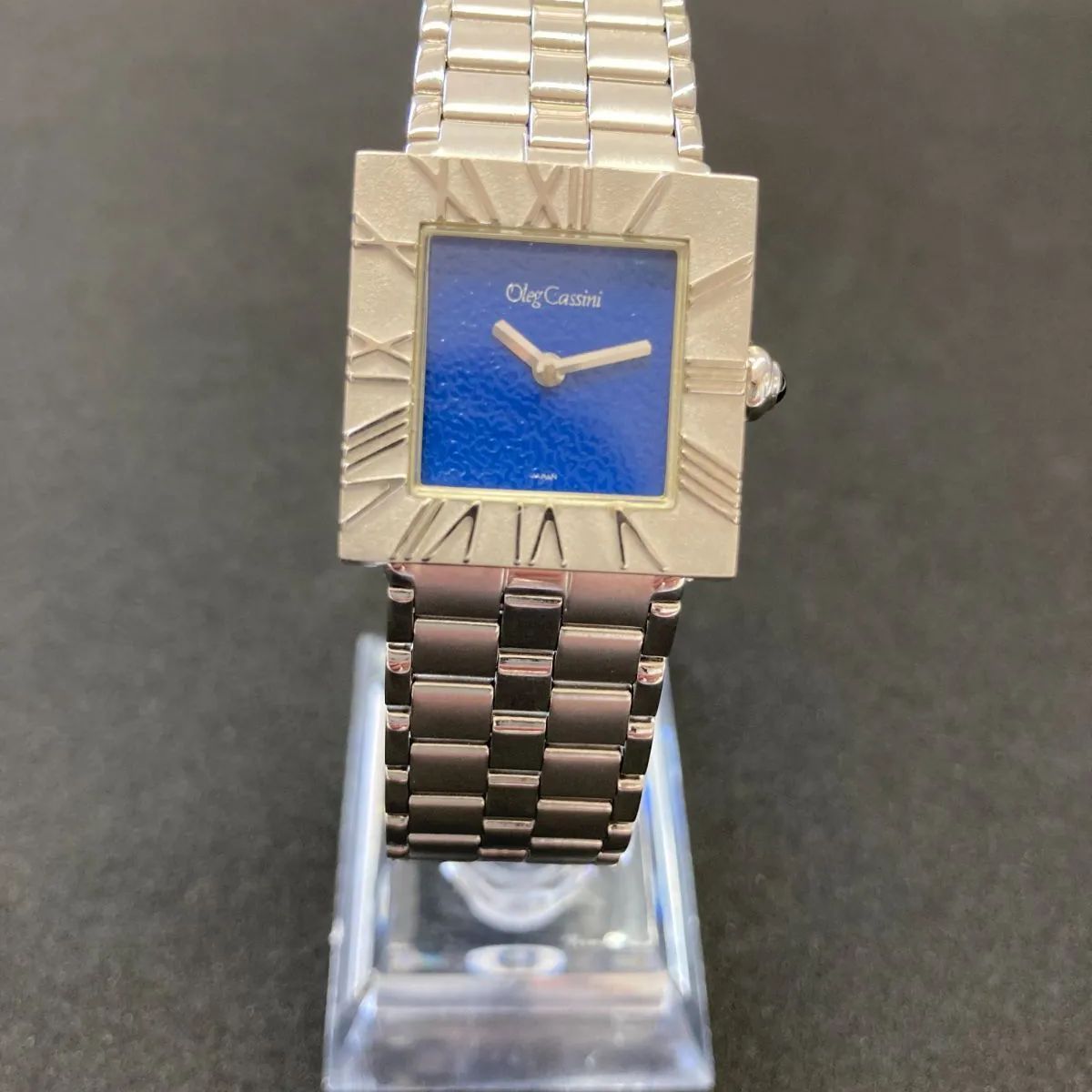 レディース腕時計ジャンク ジャンク品 GUCCI 3300L ブラック黒文字盤 レディース腕時計used