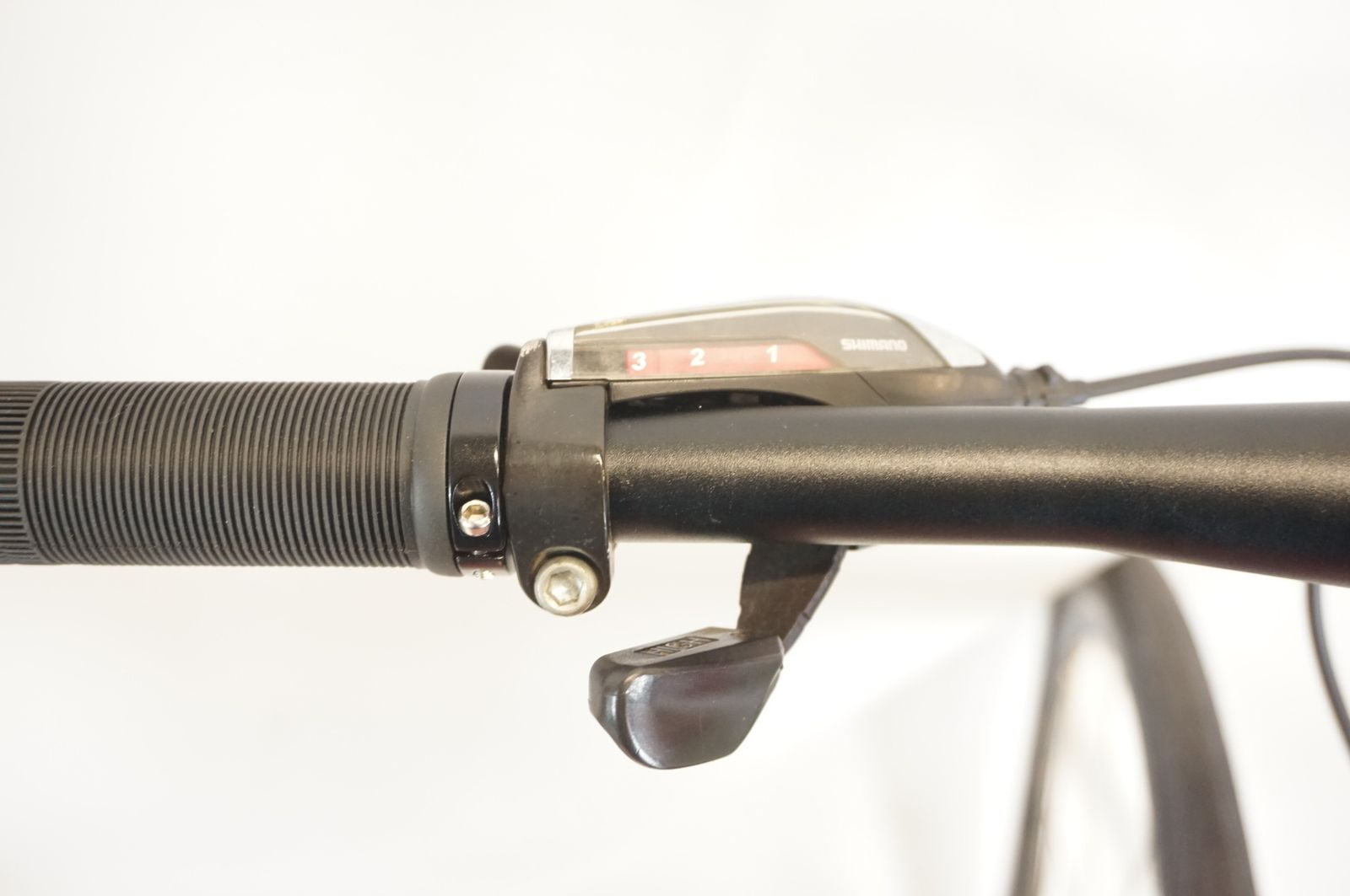 クロスバイク |