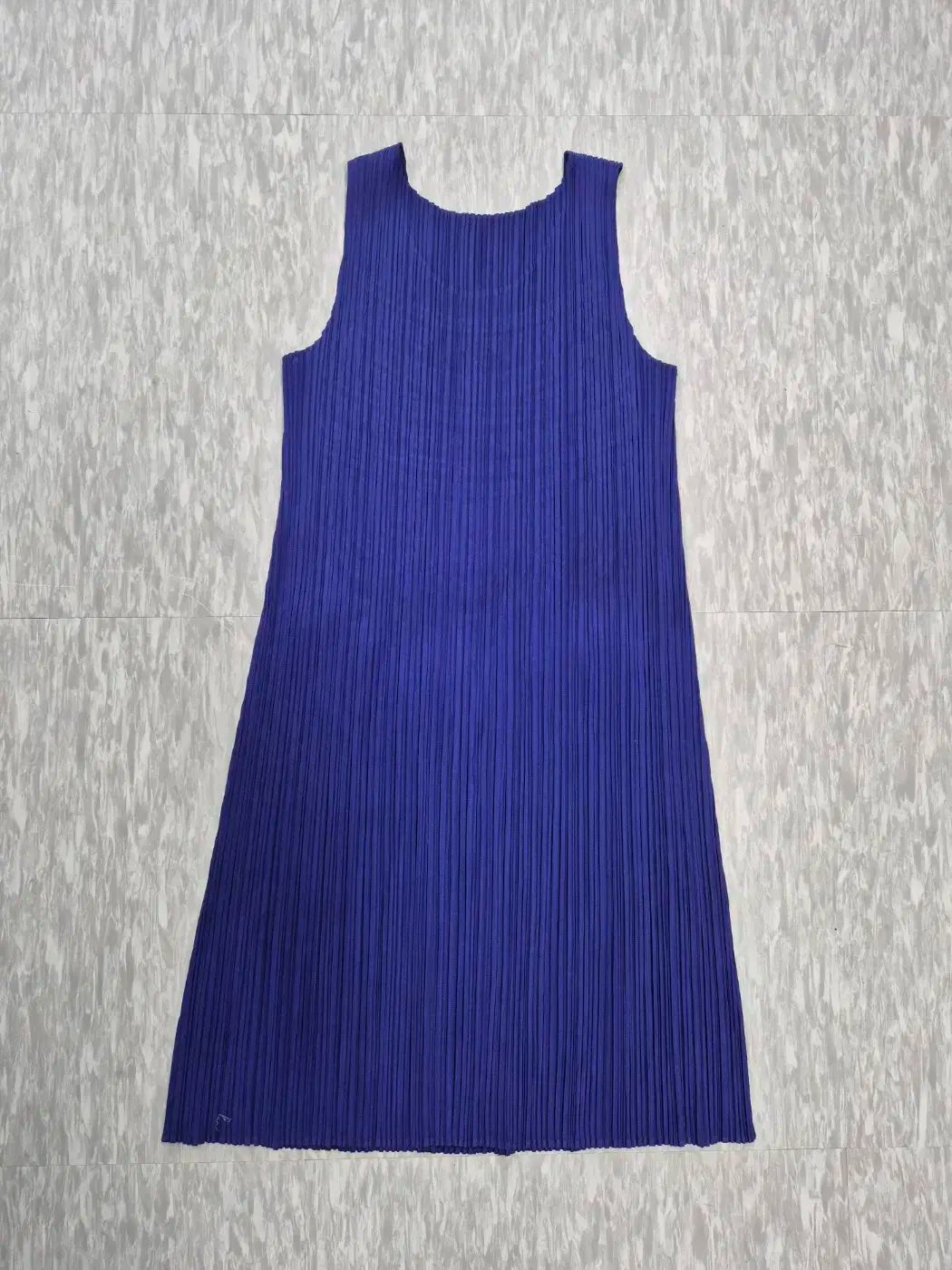 ISSEY MIYAKE