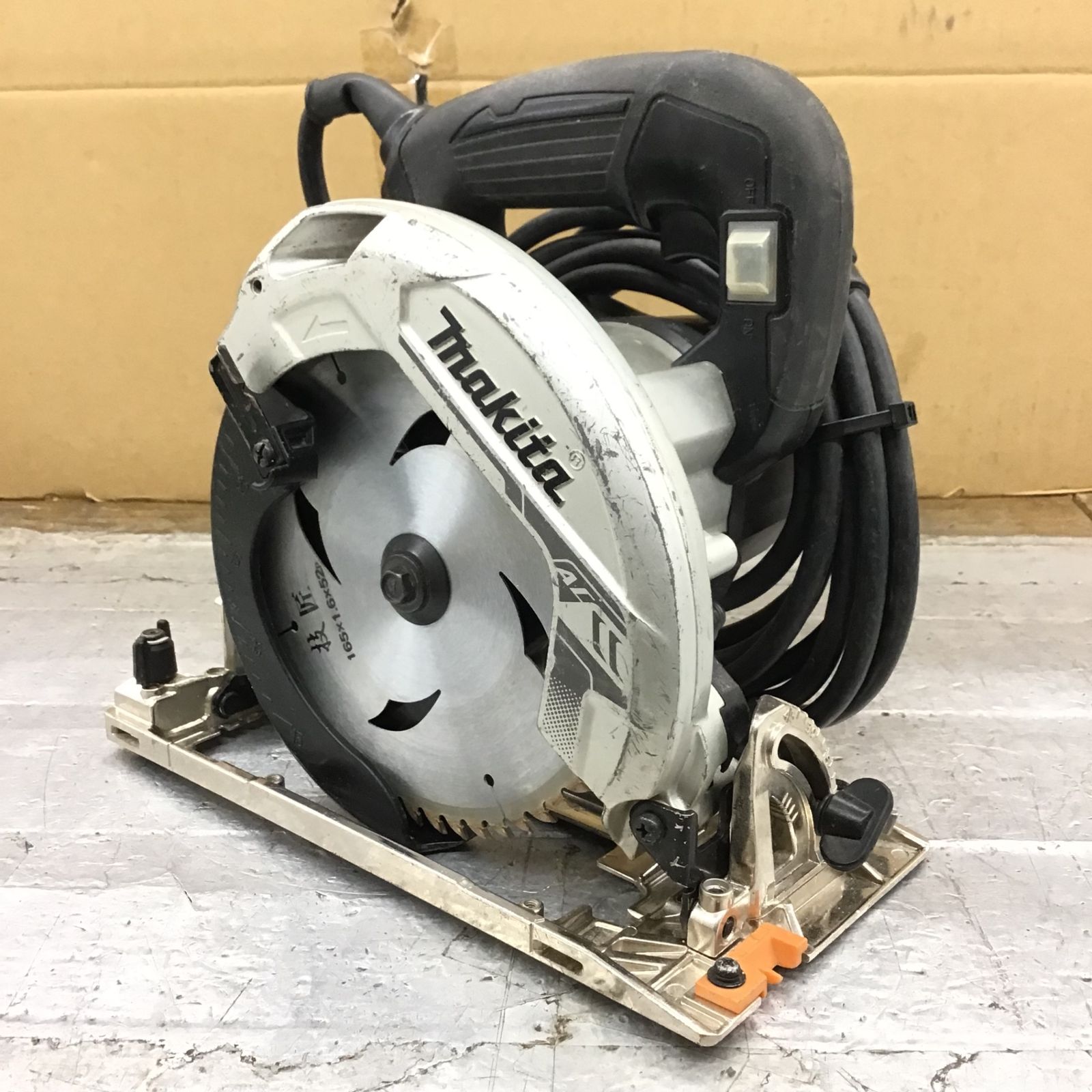 マキタ(makita) 電気マルノコ HS6301B【所沢店】