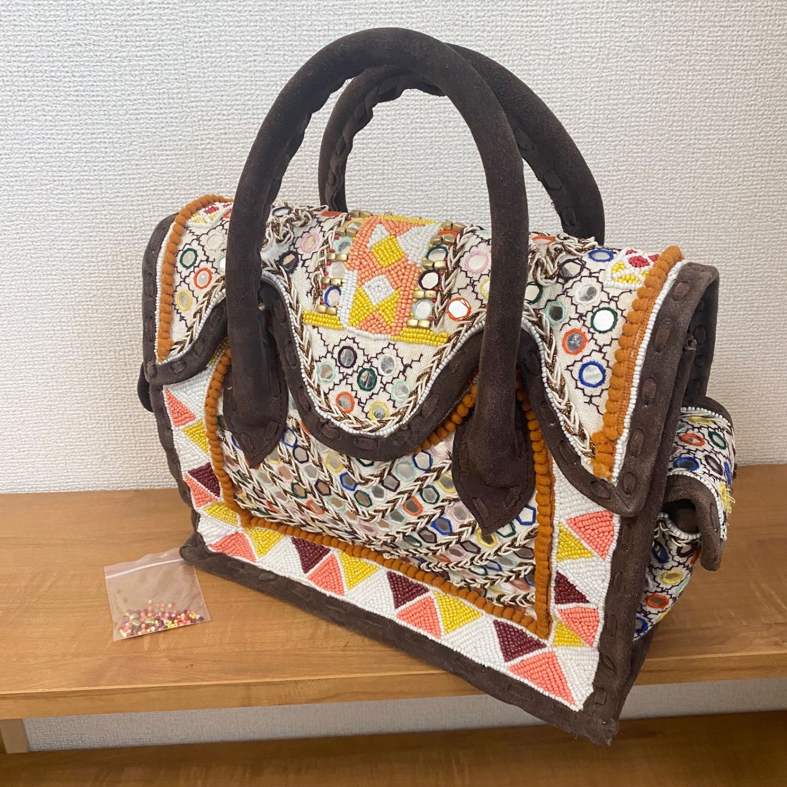 Carving Tribes カービングトライブス レア 刺繍ハンドバッグ - メルカリ