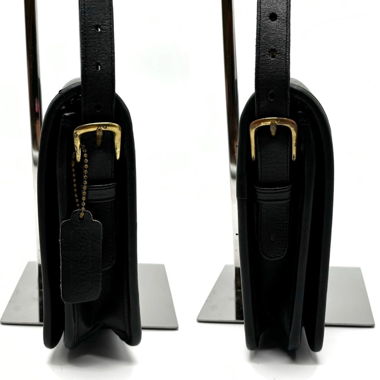 COACH オールドコーチ ショルダーバッグ フラップ バックル ゴールド金具