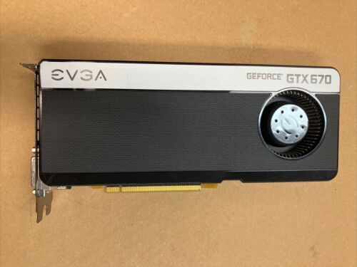 EVGA NVIDIA Gece GTX 670 2GB GDDR5 PCI-e グラフィックス カード P/N: 02G-P4-2670-B6