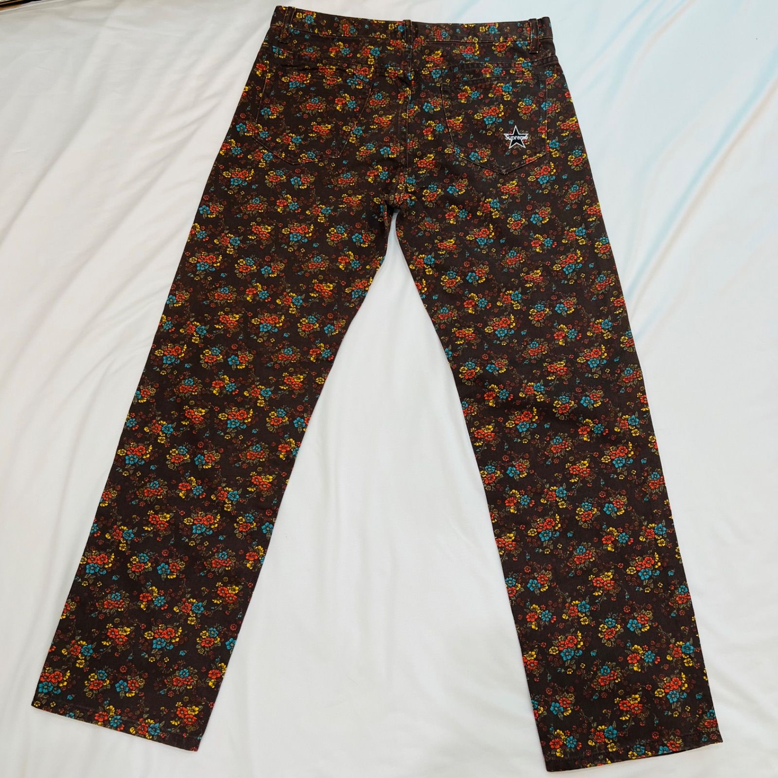 未使用 】Supreme Regular Jean Flowers 22SS 32インチ - メルカリ