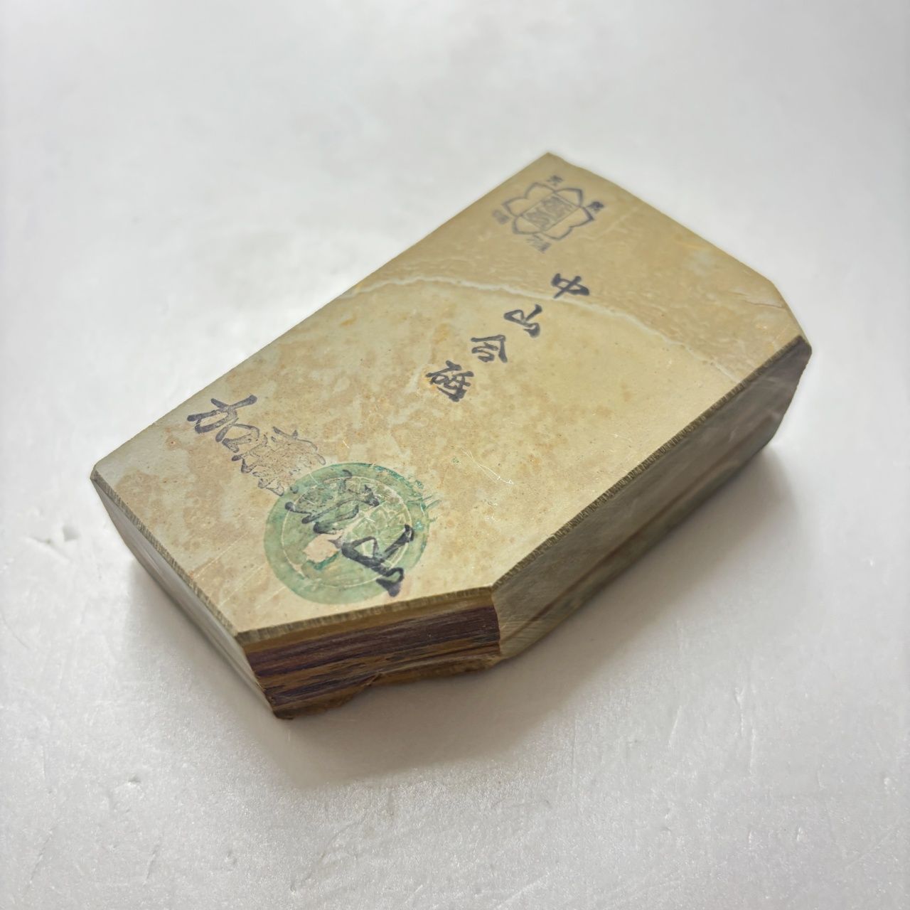 355g 巣板 中山合砥 正本山 京都 天然砥石 235g 巣板 中山合