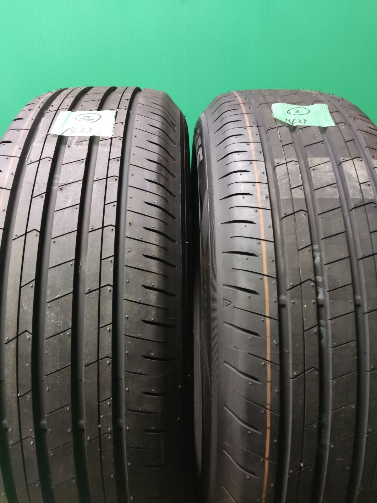 新車外し】225/60-18 トーヨー プロクセス2本セット②