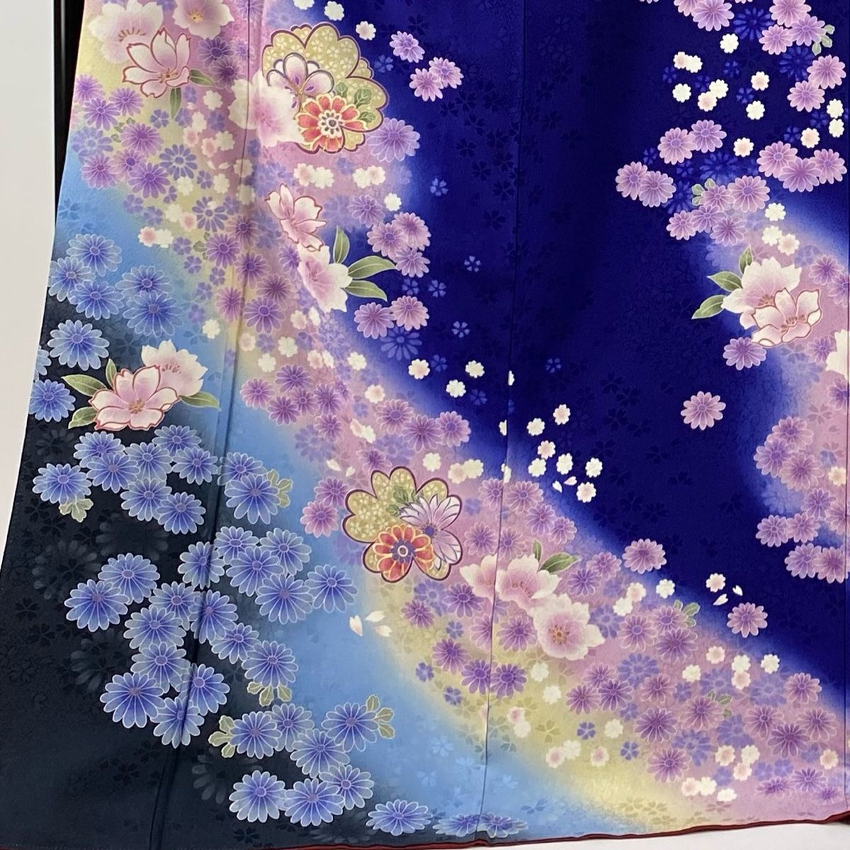 振袖 身丈173.5cm 裄丈67.5cm L 袷 草花 菊 金糸 金彩 青紫 正絹