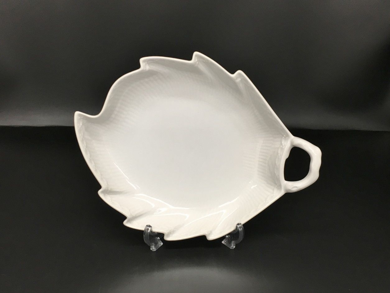 ロイヤルコペンハーゲン Royal Copenhagen プレート ホワイト