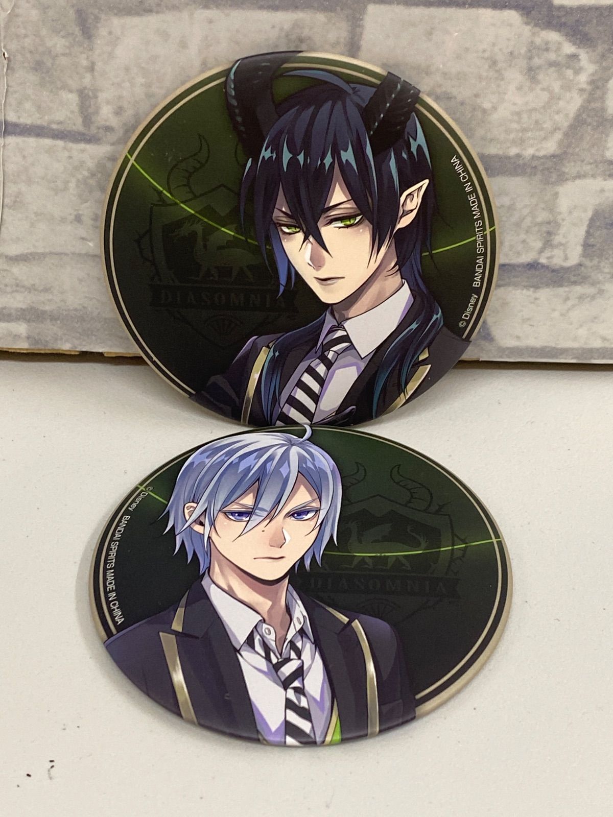 ツイステ　一番くじ 制服　マレウス　缶バッジ L4-44】◎ マレウス・ドラコニア、シルバー 缶バッジ-アソート2