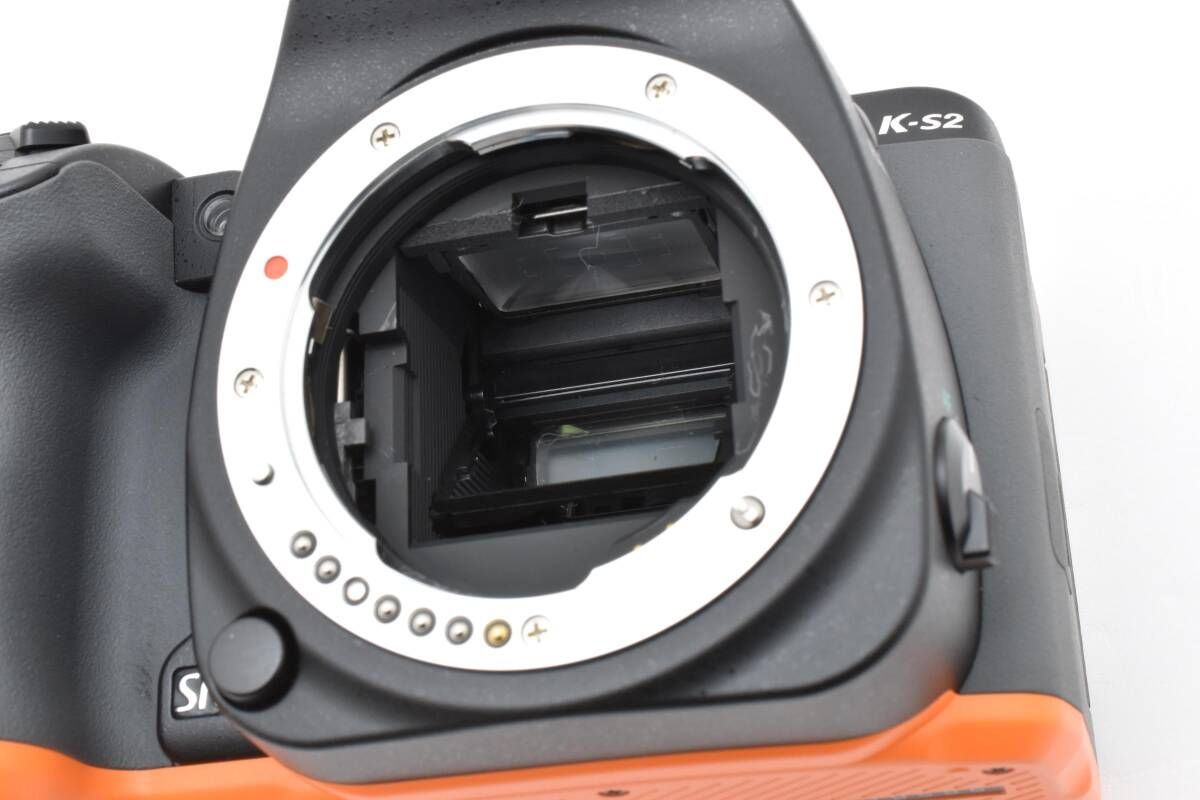 ☆外観美品☆ペンタックス PENTAX K-S2 ボディブラック×オレンジ 