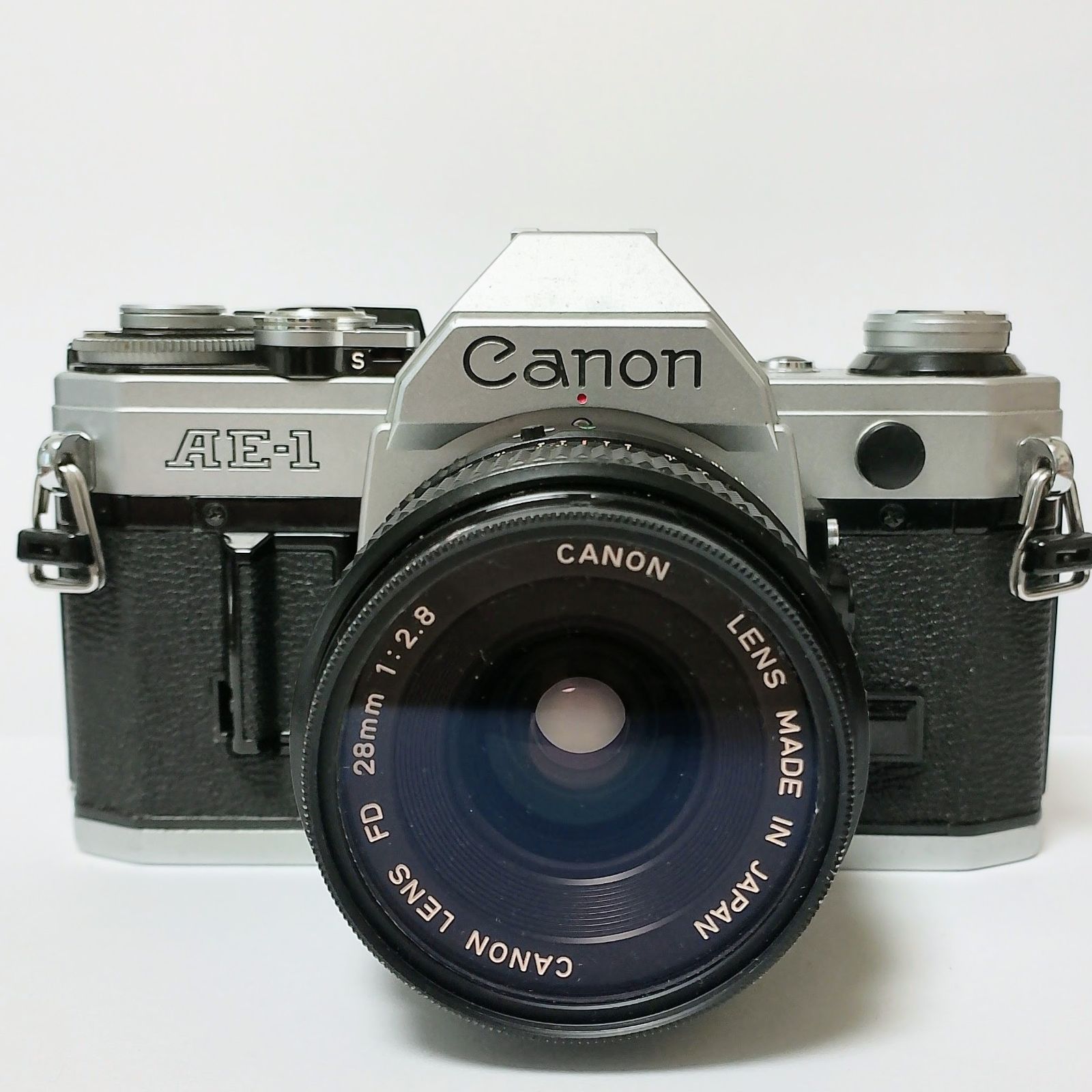Canon AE-1 フィルム一眼レフカメラ + レンズ 28mm F1:2.8