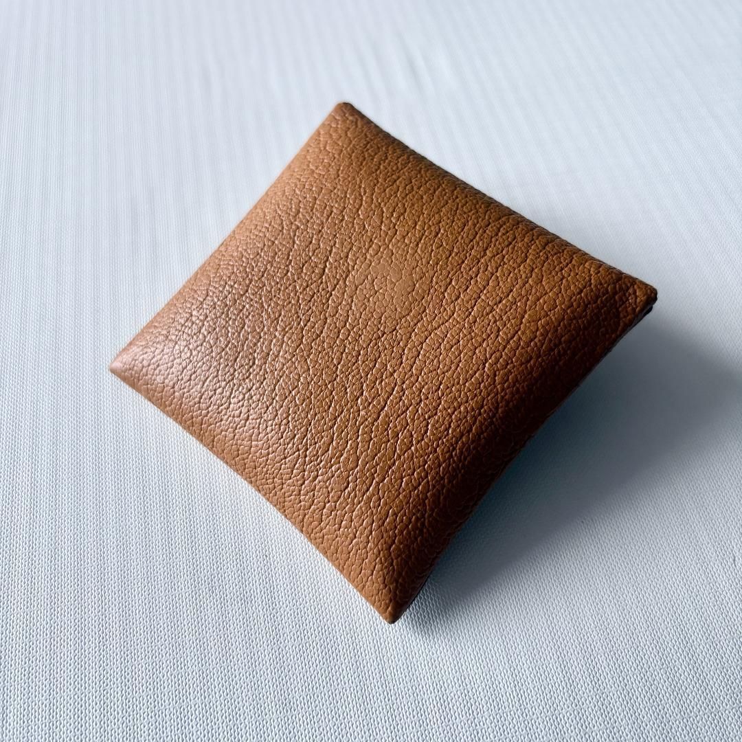 美品 エルメス バスティア ヴェルソ　コインケース レザー　キャメル　Y刻印 美品 エルメス バスティア ヴェルソ コインケース レザー