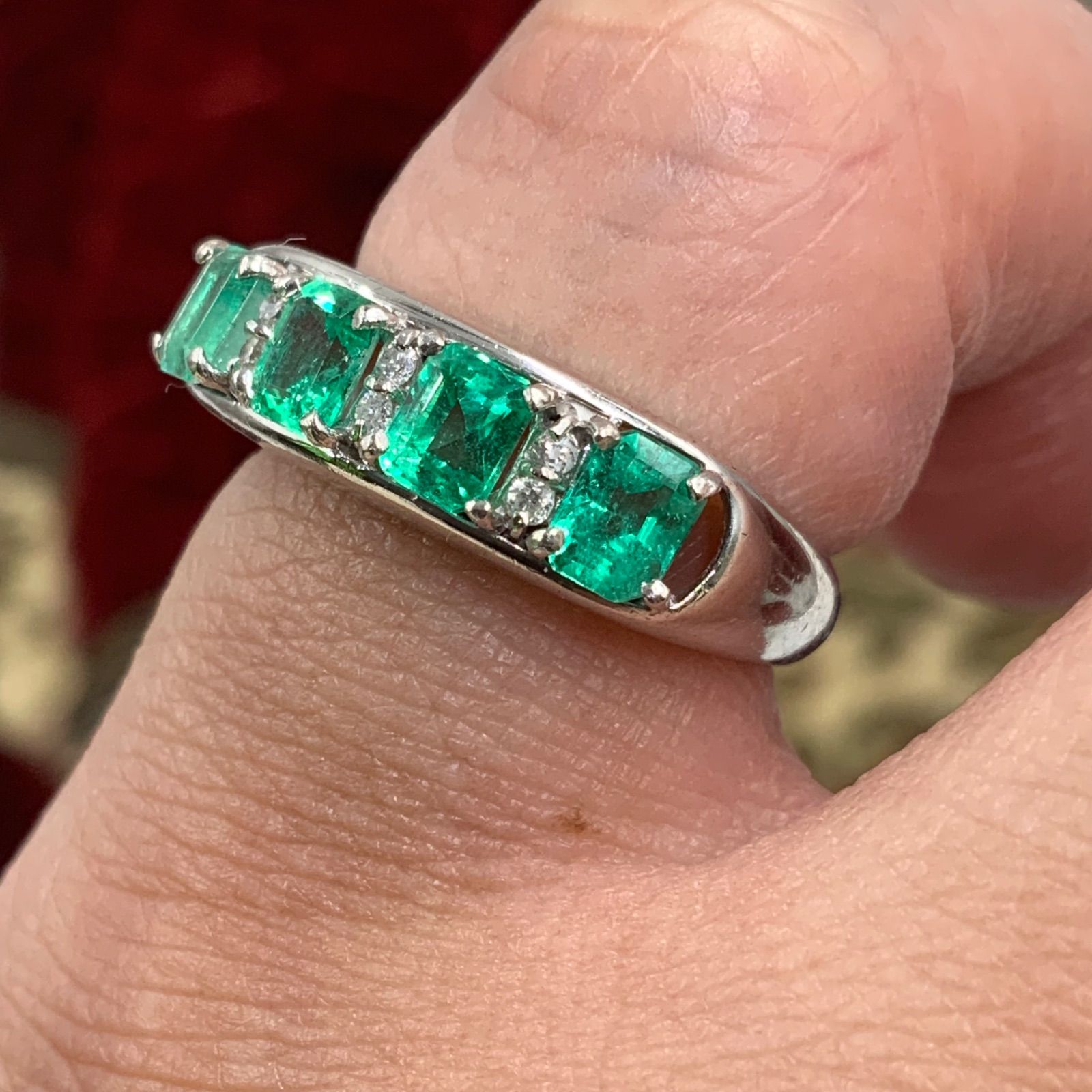 ★【専用】Pt900 エメラルド ダイヤ 12号 E0.39ct Pt900 エメラルドリング 1.12ct ダイヤ 0.06ct 6.4g 約11.5号