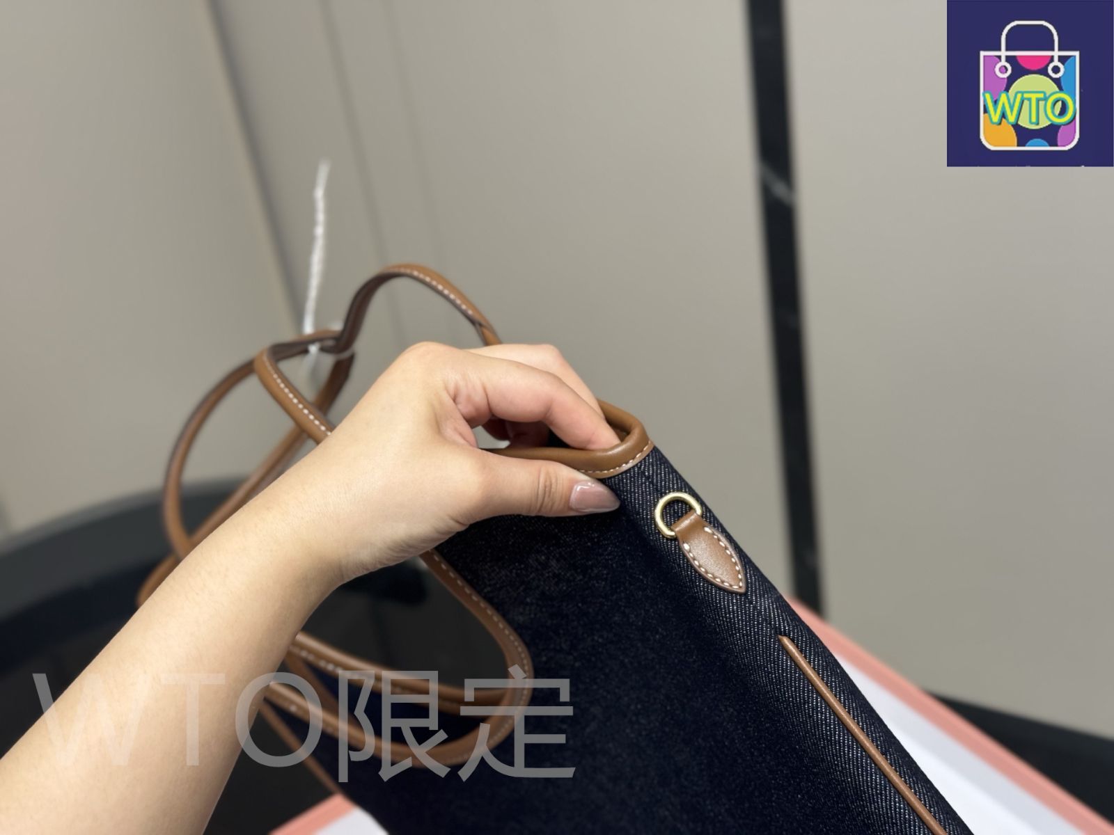 今日特価】Miu Miu ミュウミュウ トートバッグ 新作 シックな
