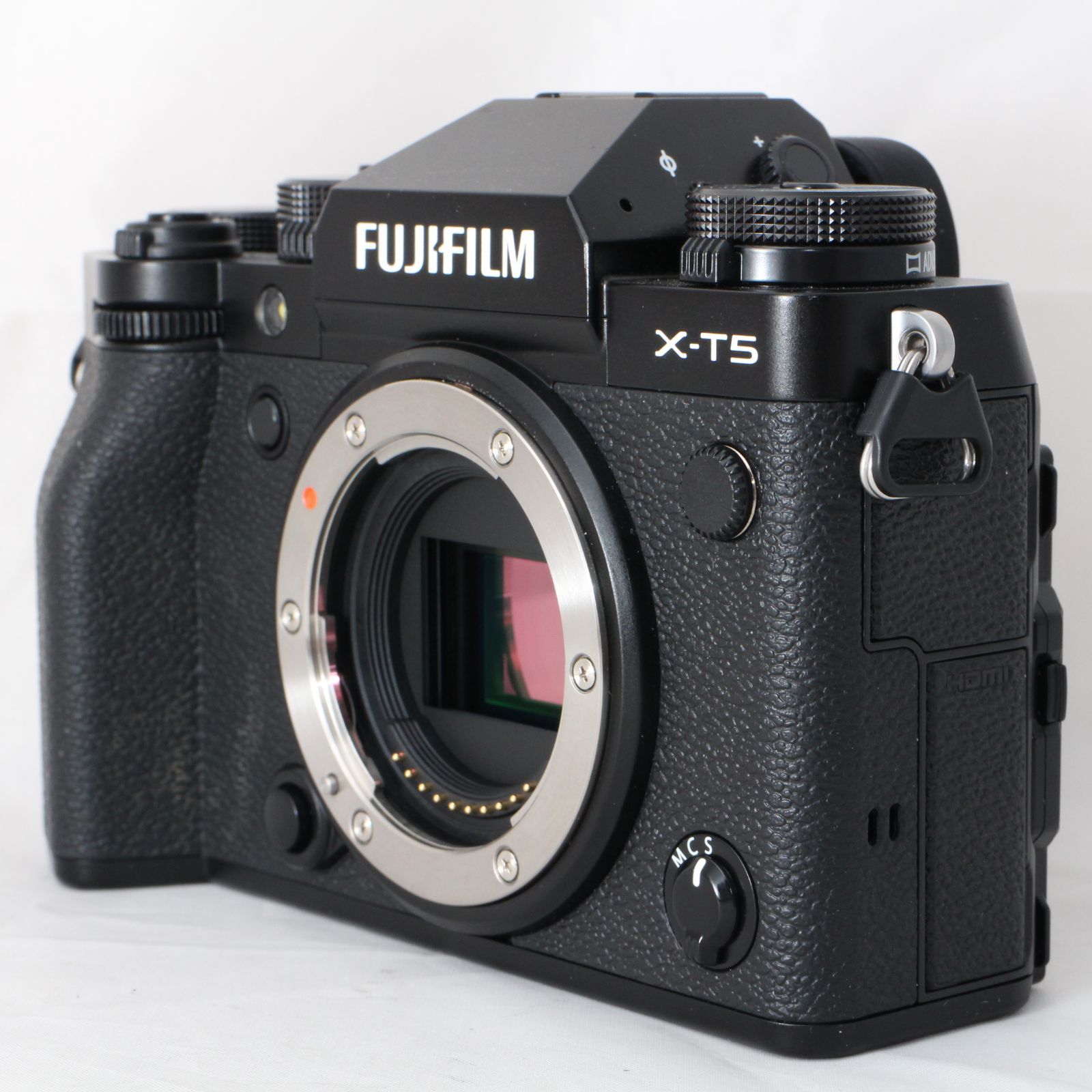 ショット数714 富士フイルム ミラーレス一眼カメラ X T 5 ボディ ブラック F B フジフイルム R 464