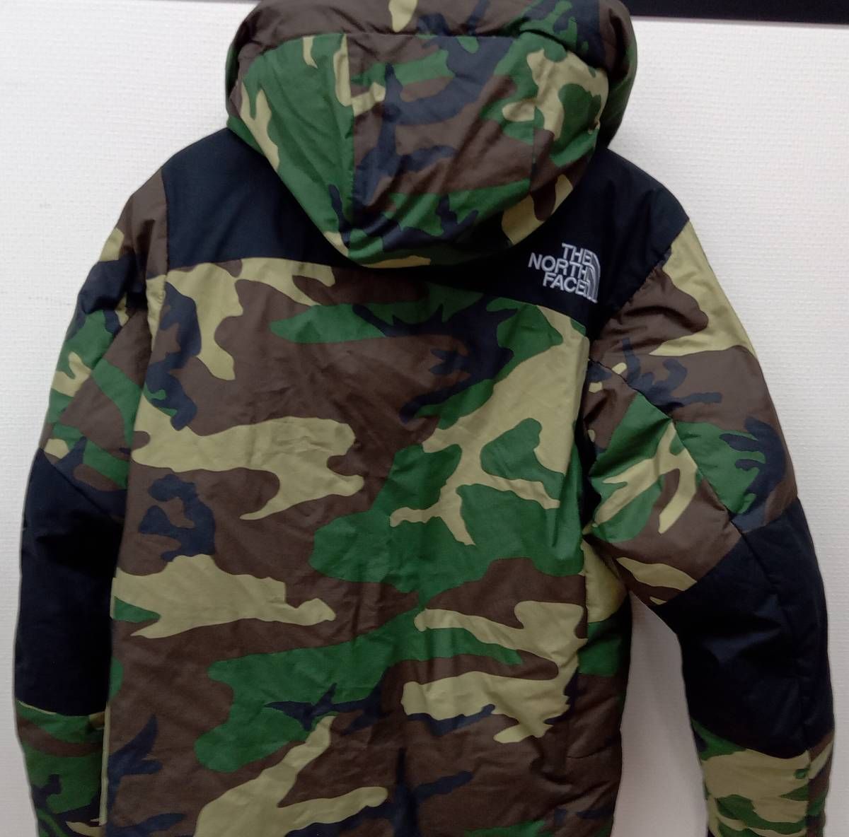 THE NORTH FACE ザ、ノースフェイス/迷彩柄ダウンジャケット /BALTRO LIGHT JACKET 15AW ダウンジャケット/ ND91515/Sサイズ/ダウン72％ - メルカリ