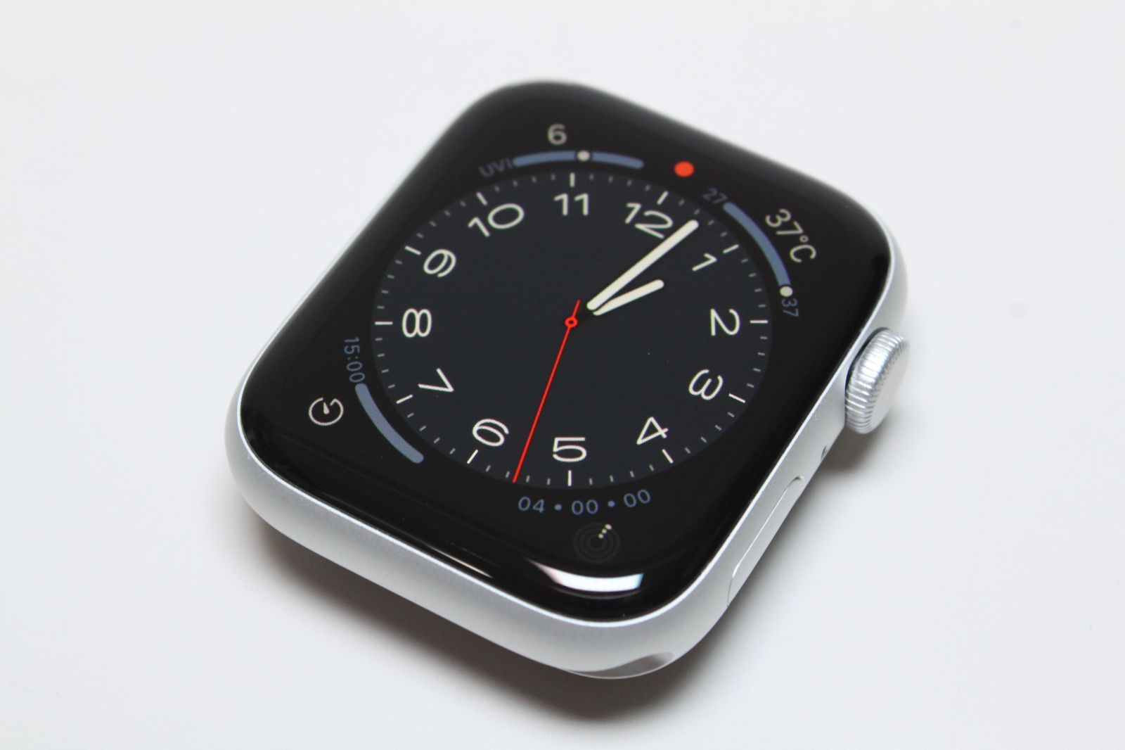 Apple Watch 心地好く SE(第2世代) 44m A2723 GPS 背面割れ有 