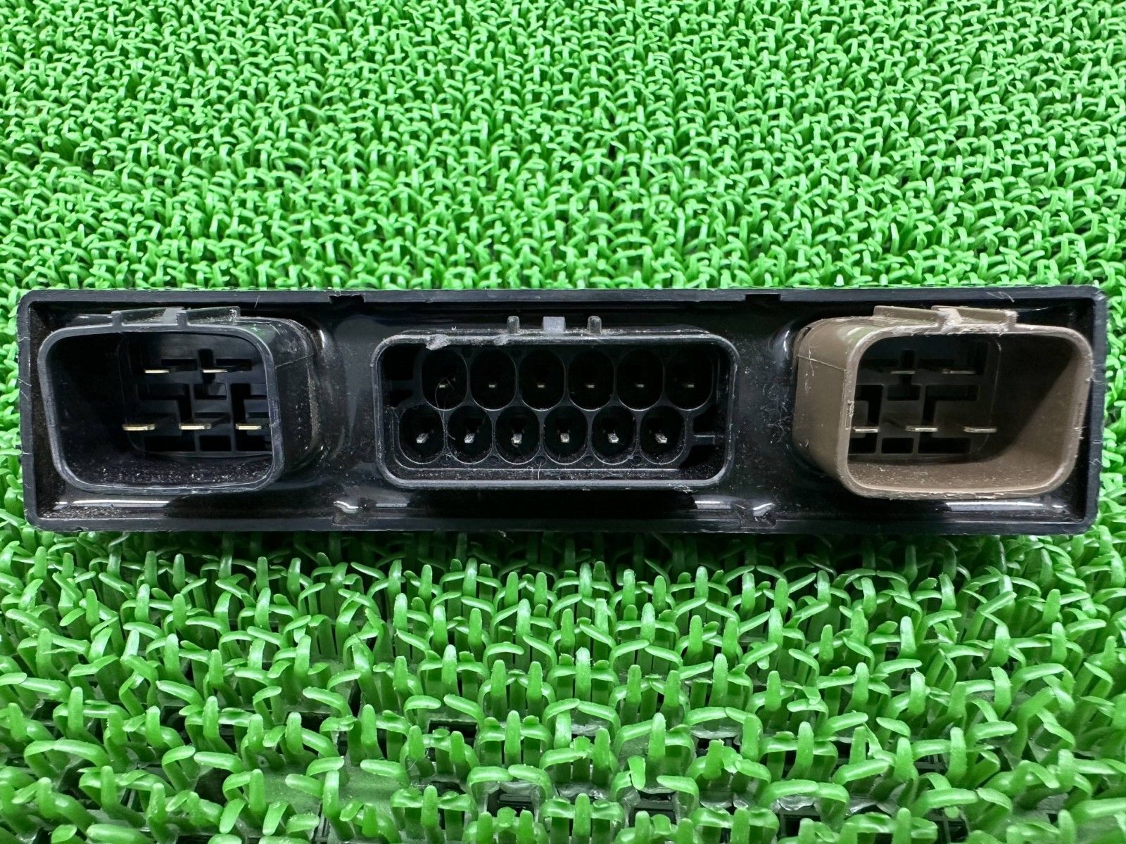 XL1000バラデロ ABSコントロールユニット 38600-MBT-D51 ホンダ 純正 SD01 Varadero ABSコントローラー 機能的問題なし gD