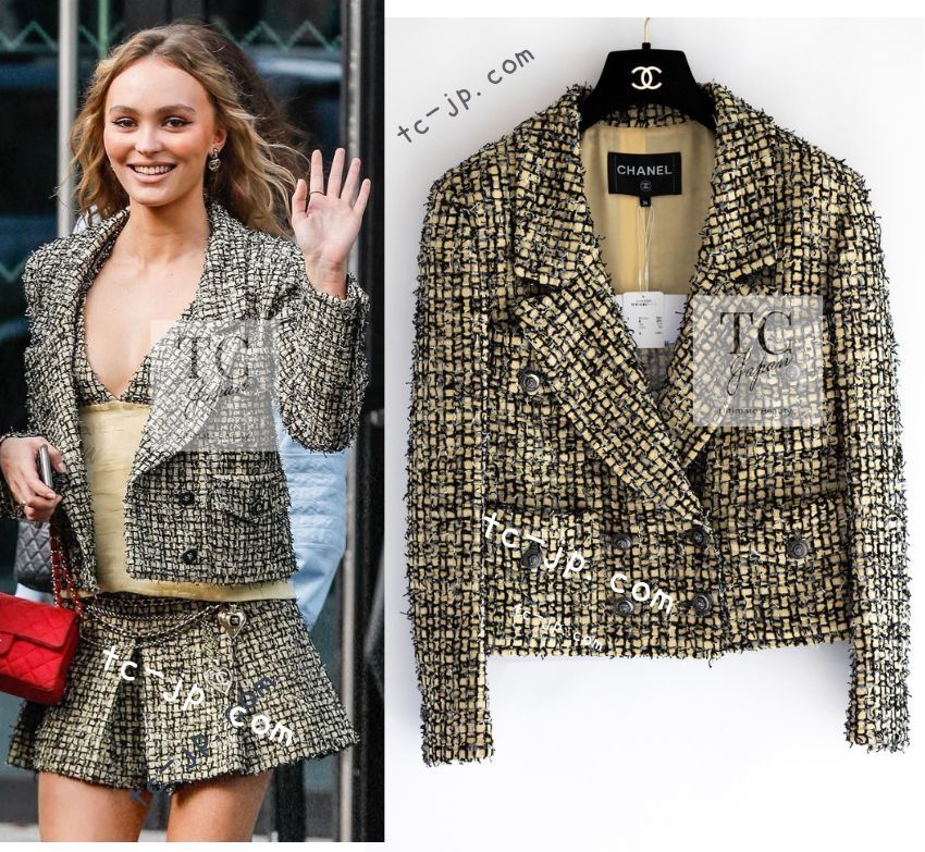 CHANEL - シャネル ジャケット CHANEL 123万 イエロー ブラック ライオン ボタン ダブル リリー・ローズ・デップ着用 新品同様 38 40 シャネル ジャケット CHANEL 2022 22PS イエロー ブラック