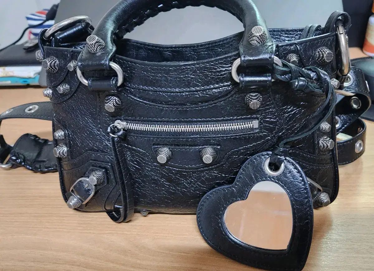 BALENCIAGA バレンシアガ ネオカゴル スモール ルカゴール クロスバッグ トートバッグ バッグ