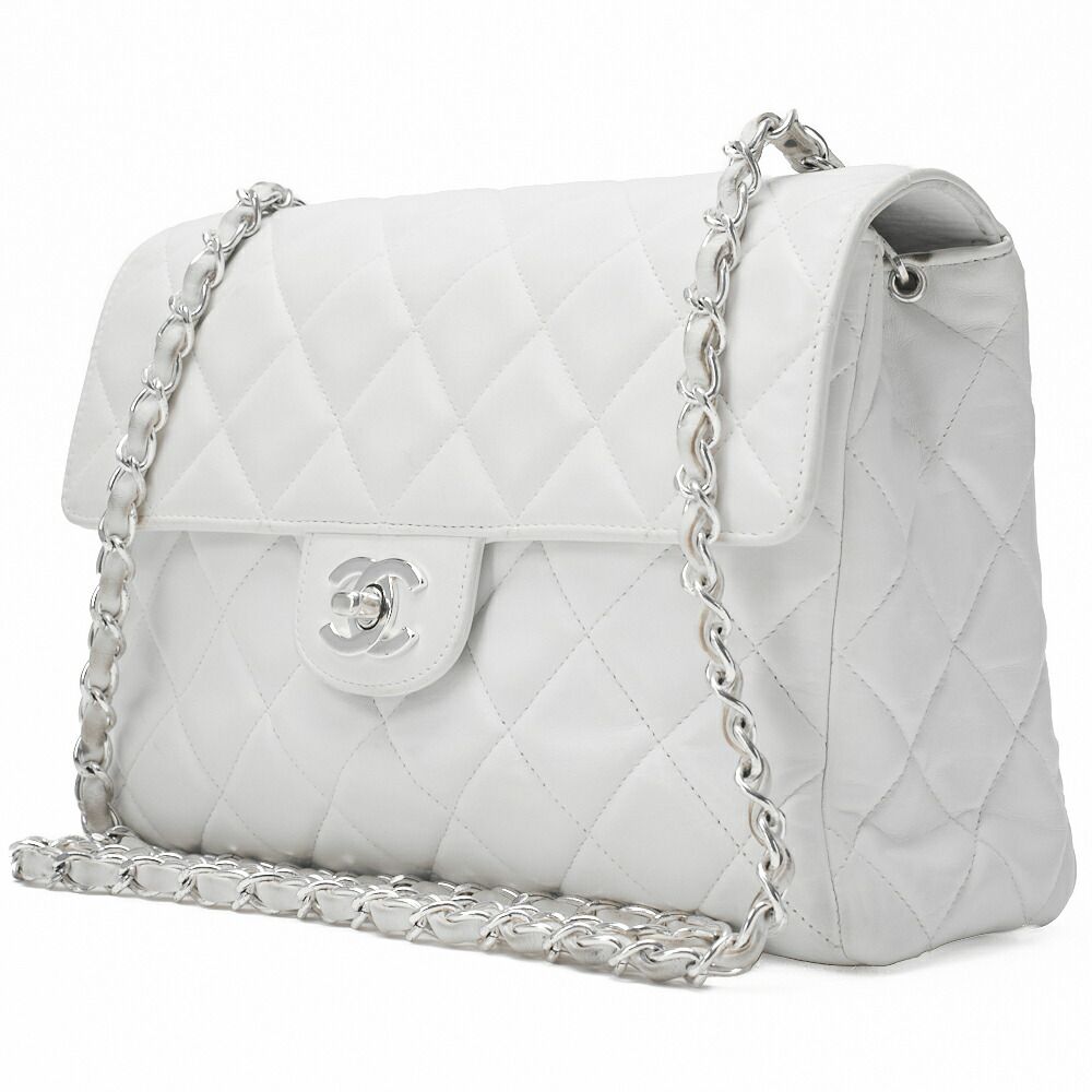 CHANEL シャネル チェーンショルダーバッグ マトラッセ ラムスキン 白 ゴールド金具 ターンロック シングルフラップ ブランド