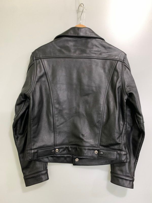 TYPE LEATHER