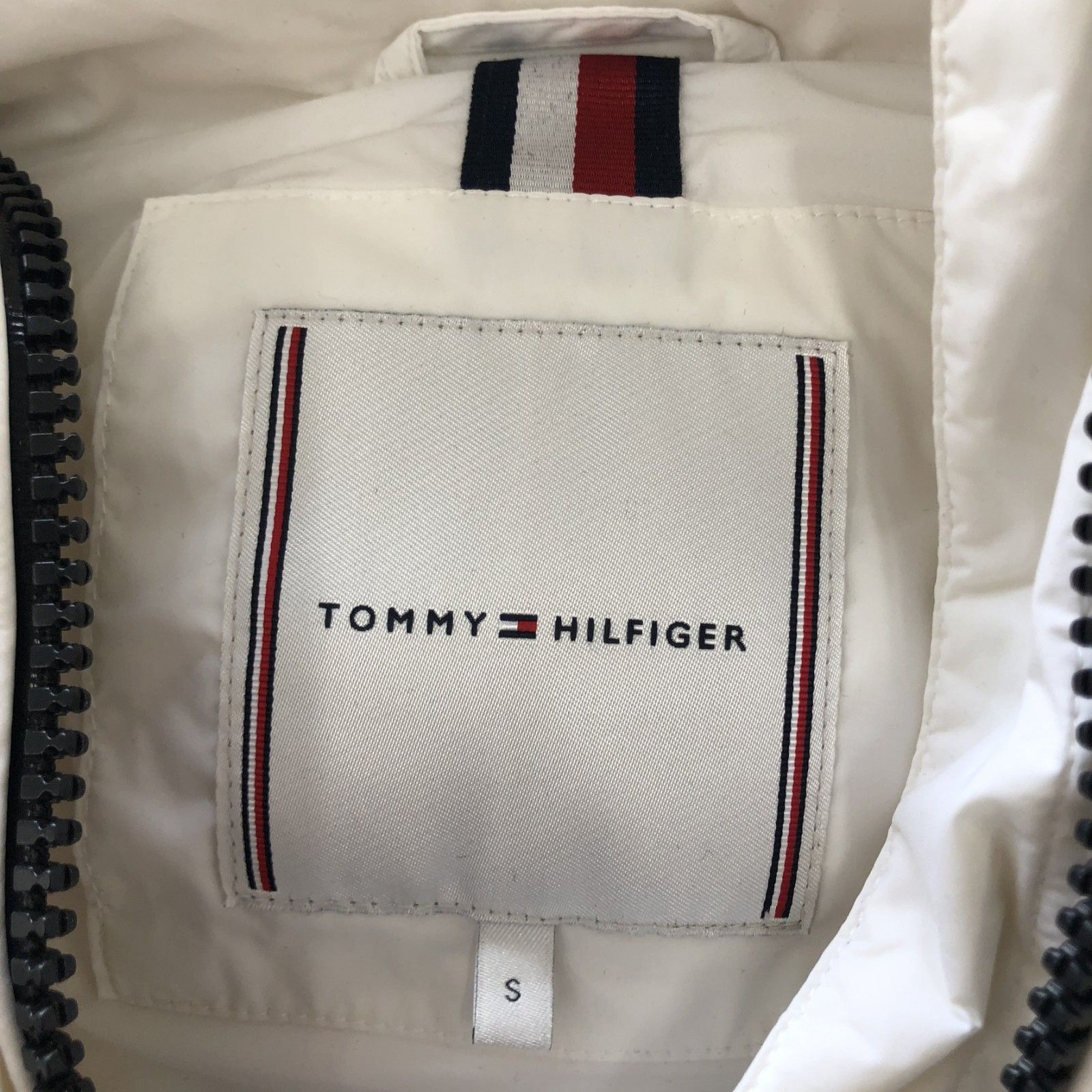 TOMMY HILFIGER