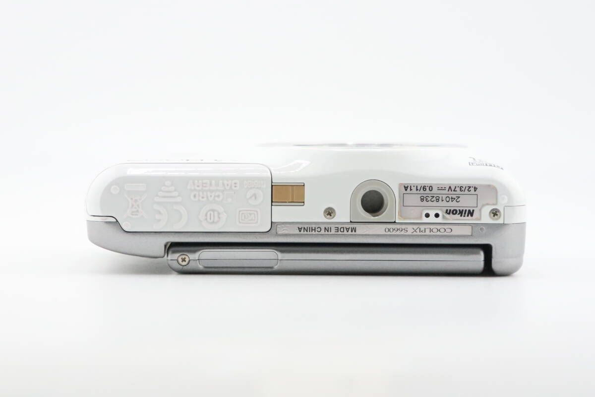 ニコン　Nikon COOLPIX S6600 COOLPIX S6600 - 概要 | コンパクトデジタルカメラ | ニコン