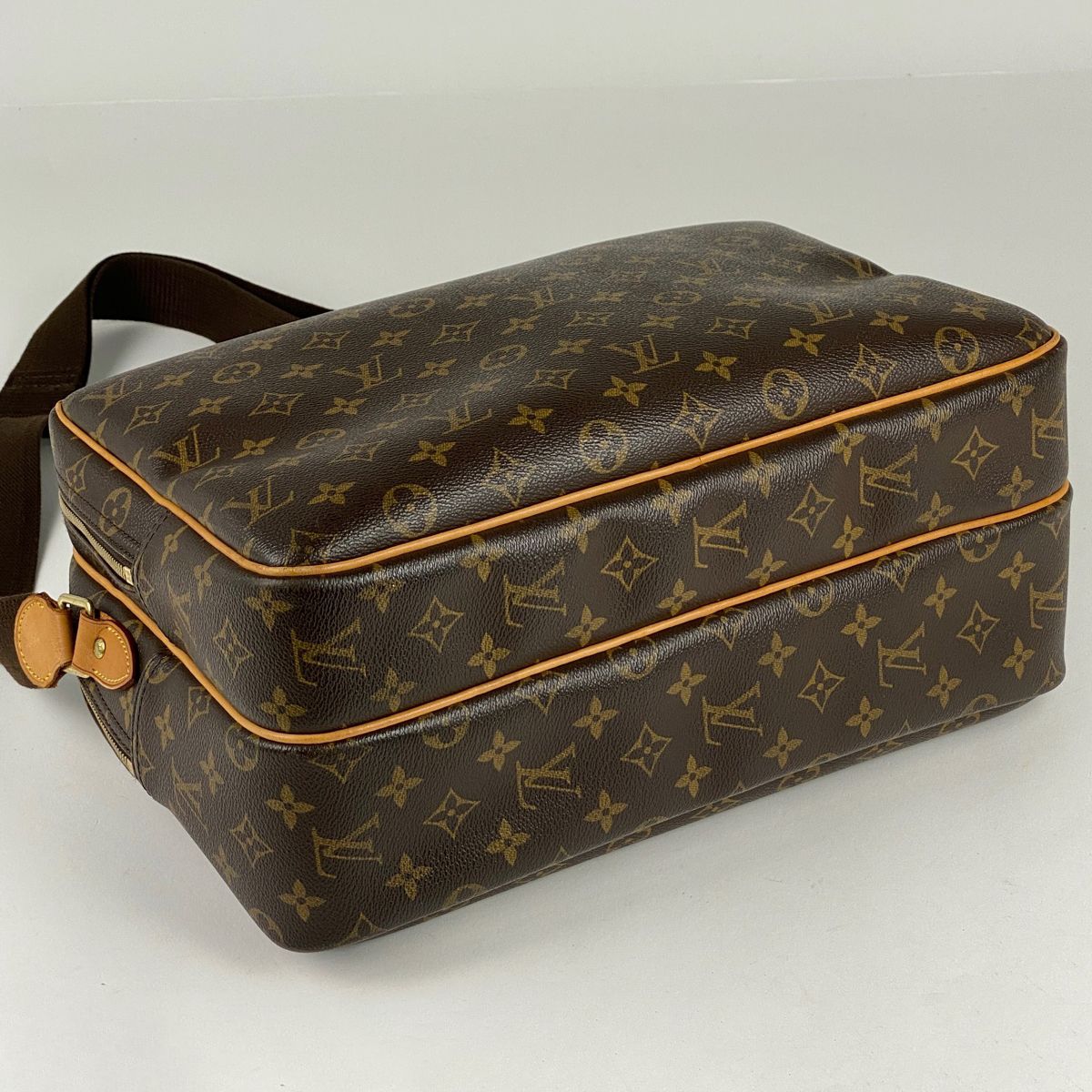 Vuitton