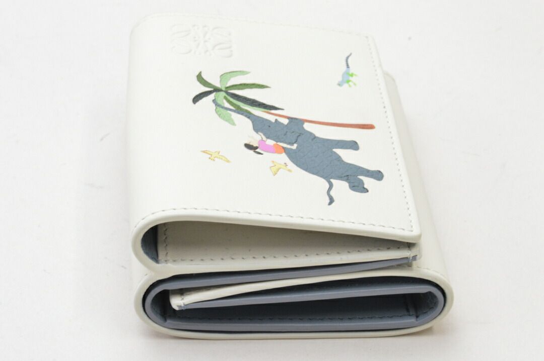 ロエベ スナフジタ LOEWE SUNAFUJITAトライフォールド ウォレット