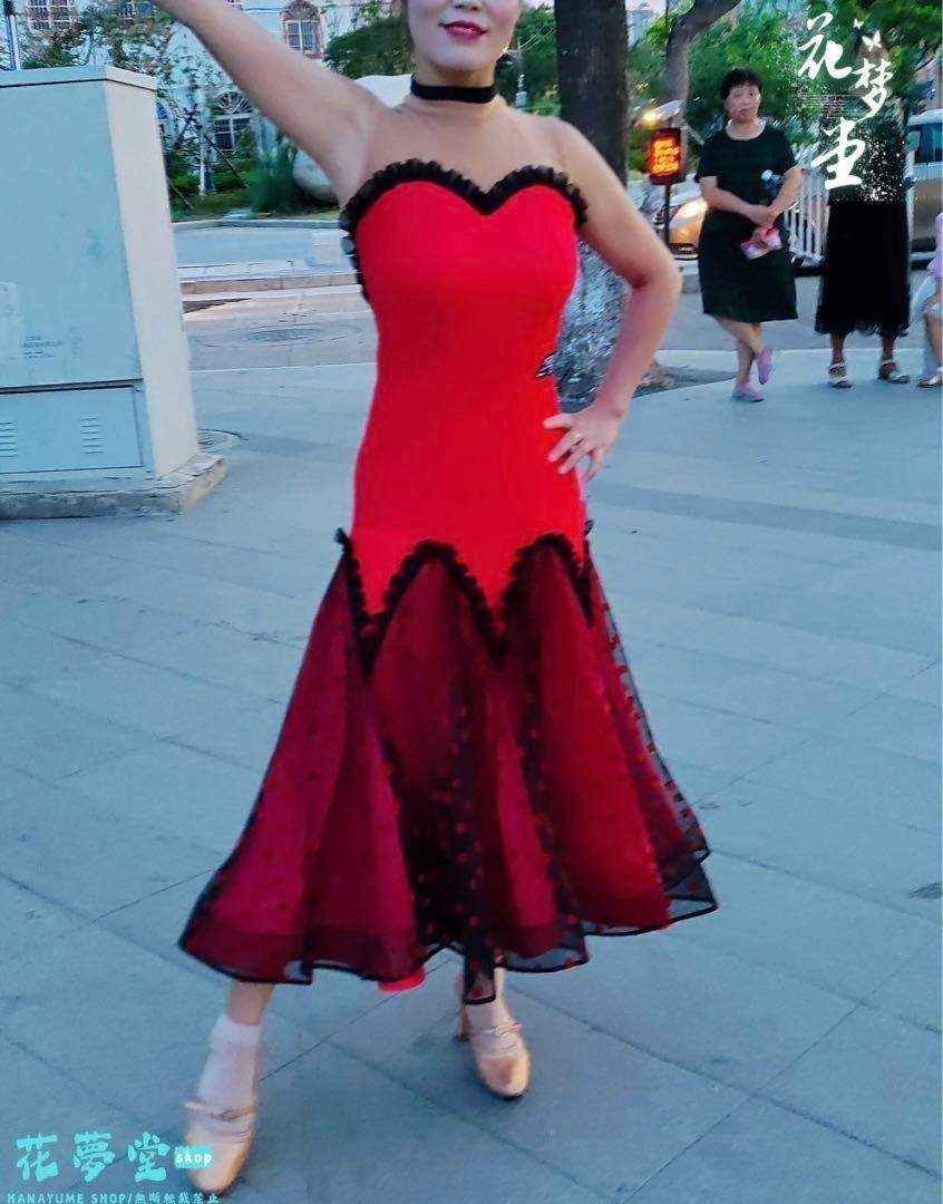 社交ダンス ドレス ダンスドレス 裾広　赤 黒 ノースリーブ モダンダンス 25年新作 新品未使用社交ダンス ドレス ダンスドレス 裾広 赤 黒