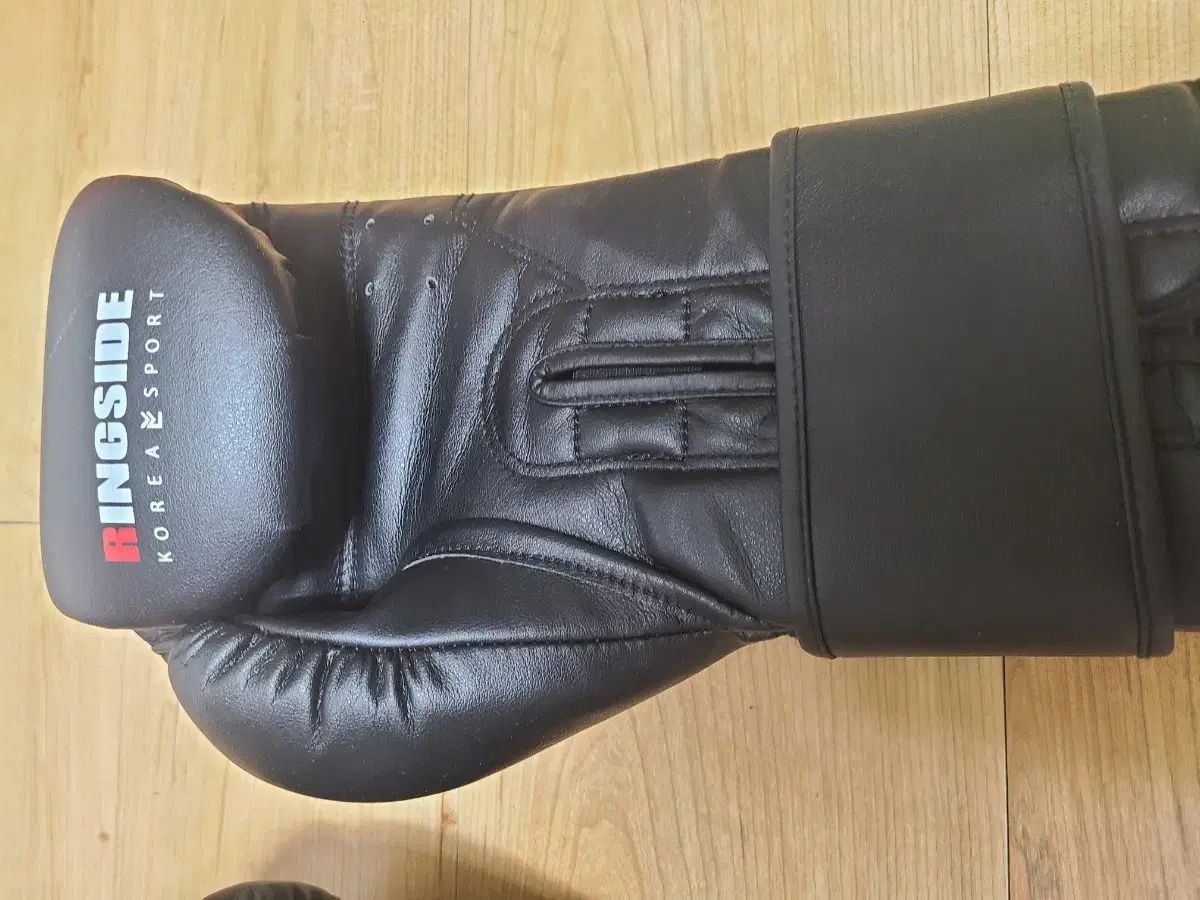 ボクシング グローブ